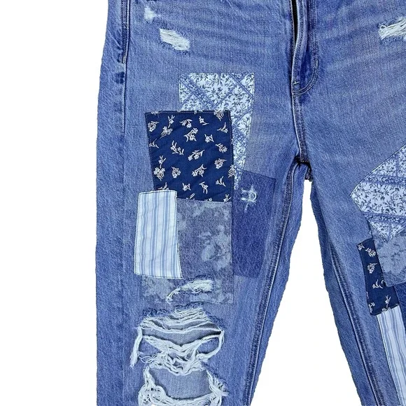 American Eagle High-Rise Patchwork Straight Mom Jeans Relaxed‎ Distressed Size 4 - Picture 3 of 14